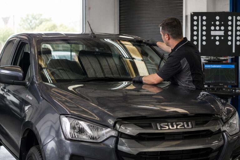 ADAS-equipped Isuzu D-Max windscreen installation